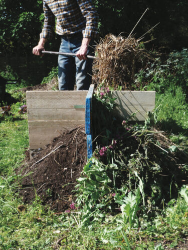 4 Bay Compact Composting